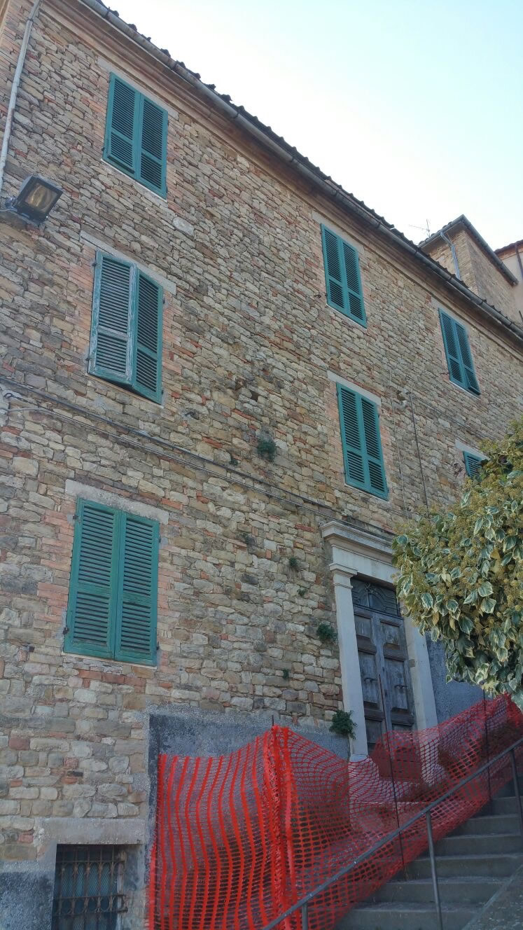 costs of renovating italy house